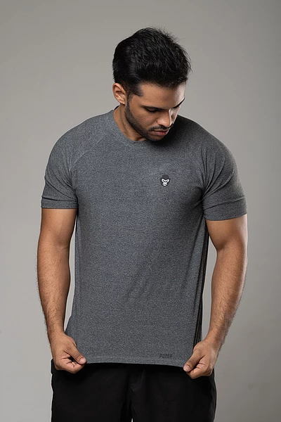 Camiseta Deportiva Performance - Gris